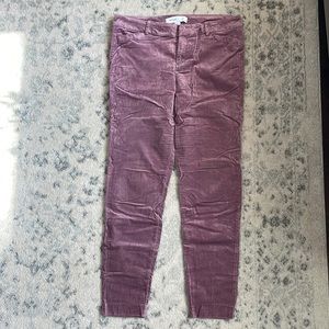 Old Navy mauve velvet pixie size 10